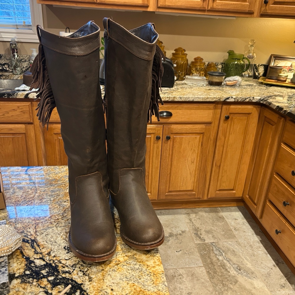Francesca's Collections Brown Winter Boots with Fringe